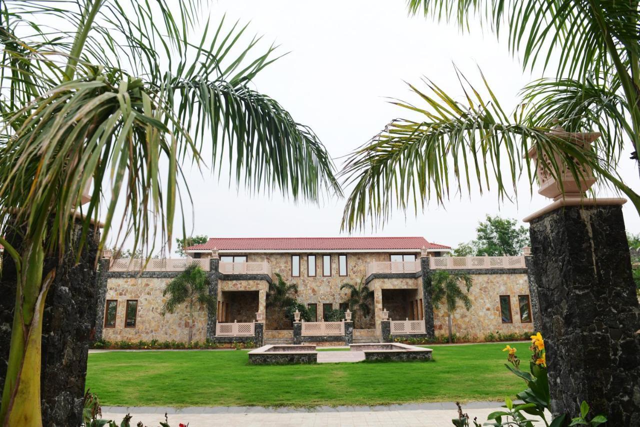 Vikrama Heritage Resort Pavagadh Halol Luaran gambar